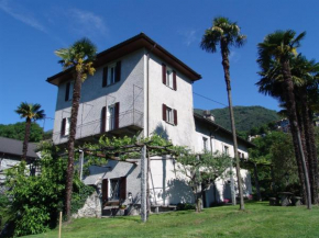 Отель Casa Perini, Тенеро